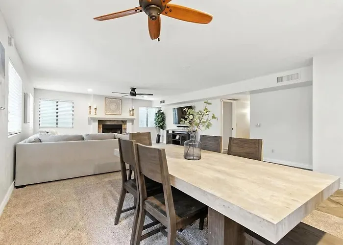 Holiday home Kierland Palms-pool & Spa-near Kierland Commons *