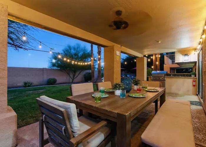 Kierland Palms-pool & Spa-near Kierland Commons Holiday home *